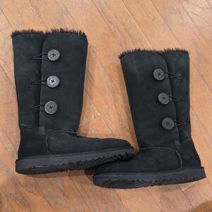 UGG‎ Black Triple Button Winter Boots
